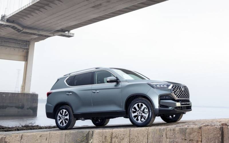 SsangYong Rexton Ultimate 2021 SUV Drive